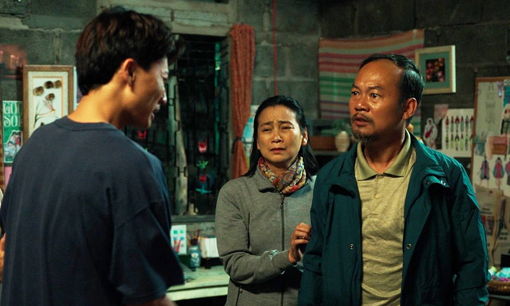 “Lật Mặt 8: Vòng tay nắng” của Lý Hải: Câu chuyện làm nên thông điệp - Ảnh 1.