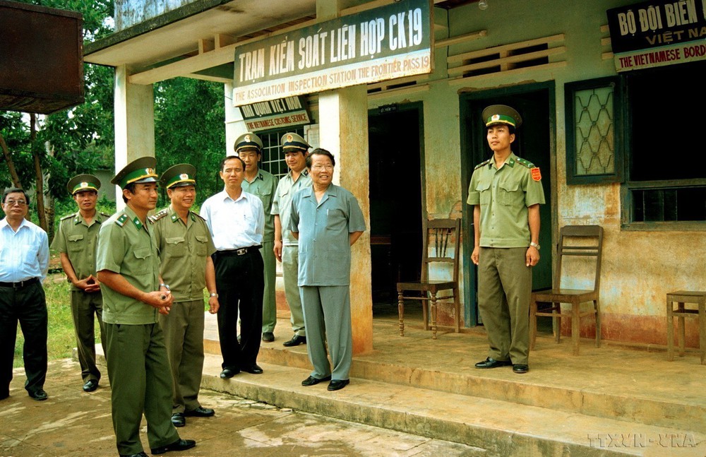 Dấu ấn của nguyên Chủ tịch nước Trần Đức Lương trong sự nghiệp xây dựng và phát triển đất nước - Ảnh 12.