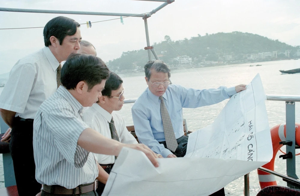 Dấu ấn của nguyên Chủ tịch nước Trần Đức Lương trong sự nghiệp xây dựng và phát triển đất nước - Ảnh 7.