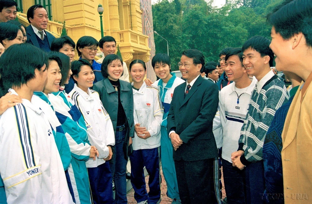 Dấu ấn của nguyên Chủ tịch nước Trần Đức Lương trong sự nghiệp xây dựng và phát triển đất nước - Ảnh 21.