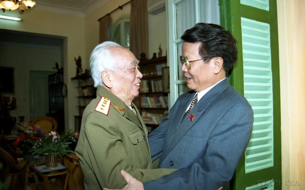 Dấu ấn của nguyên Chủ tịch nước Trần Đức Lương trong sự nghiệp xây dựng và phát triển đất nước - Ảnh 1.