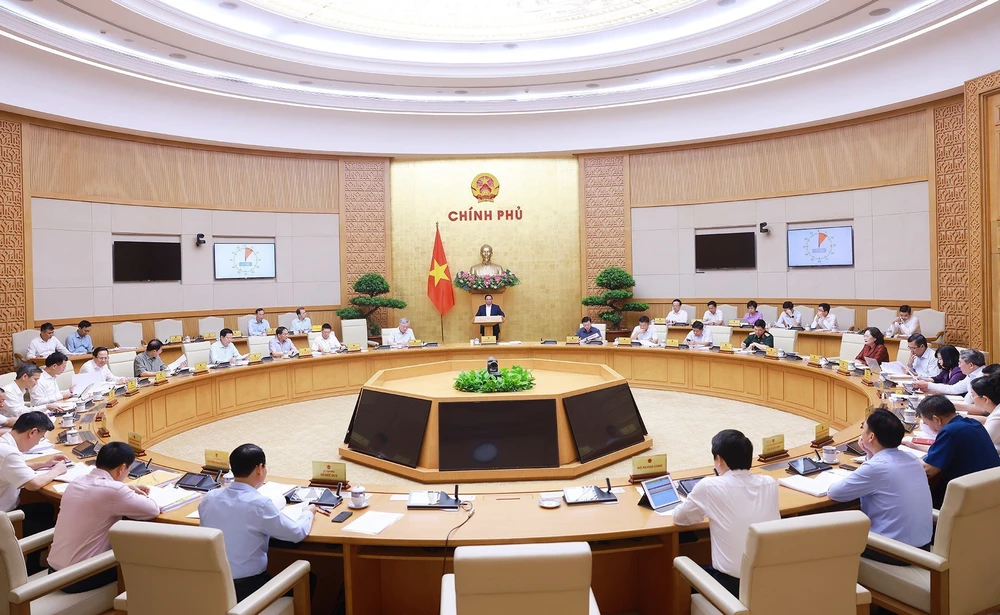Thủ tướng Phạm Minh Chính: Thay đổi tư duy từ quản lý sang kiến tạo, phục vụ - Ảnh 2.