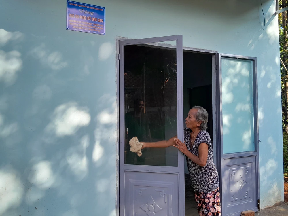 Chung tay xóa nhà tạm, nhà dột nát:  Lan tỏa tinh thần trách nhiệm, nhân ái trong toàn xã hội - Ảnh 11.