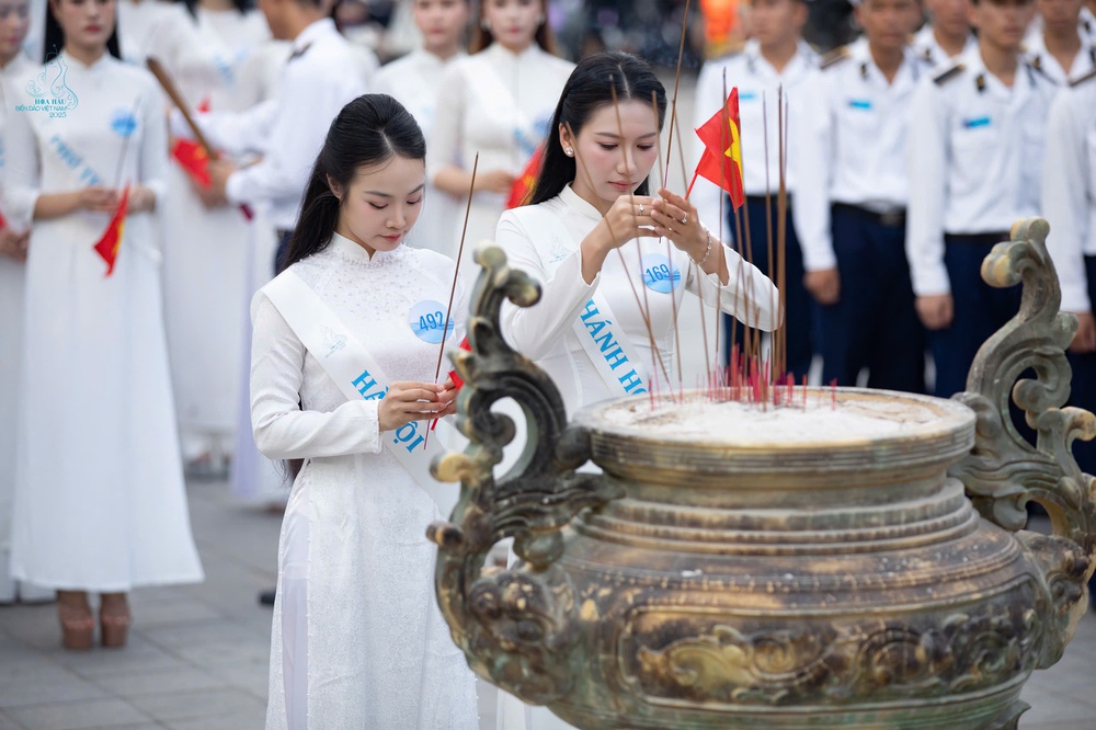 Top 40 thí sinh Hoa hậu Biển đảo Việt Nam 2025 tham gia chuỗi hoạt động ý nghĩa, lan tỏa tình yêu biển đảo - Ảnh 3.