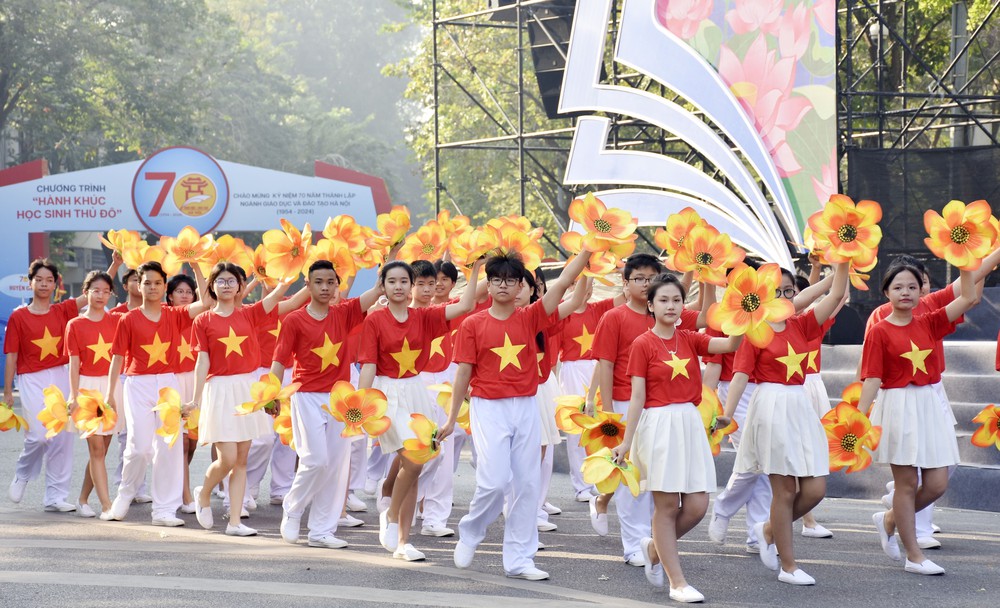 Học sinh Thủ đô kiến tạo khát vọng lớn, không ngừng vươn tới thành công - Ảnh 2.