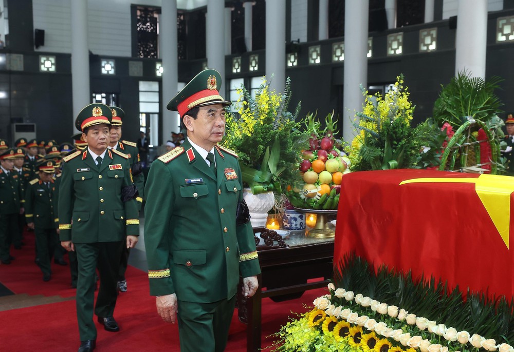 Lễ Quốc tang nguyên Chủ tịch nước Trần Đức Lương - Ảnh 34.