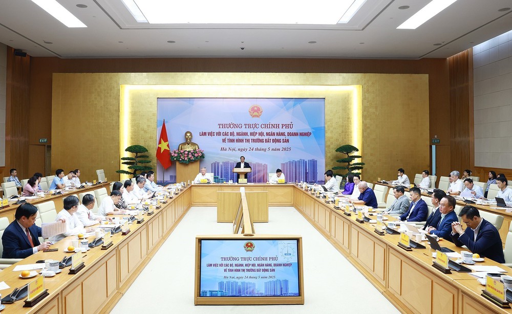 Thủ tướng Phạm Minh Chính: Đảm bảo cho mọi người dân đều có chỗ ở - Ảnh 1.
