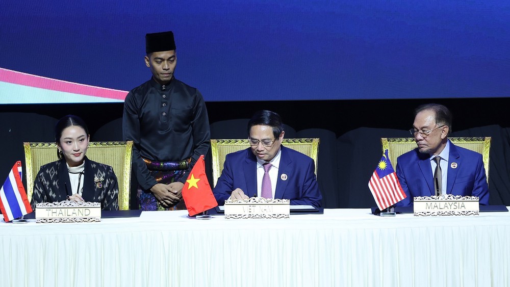 Hội nghị cấp cao ASEAN: Chung giấc mơ thịnh vượng - Ảnh 1.