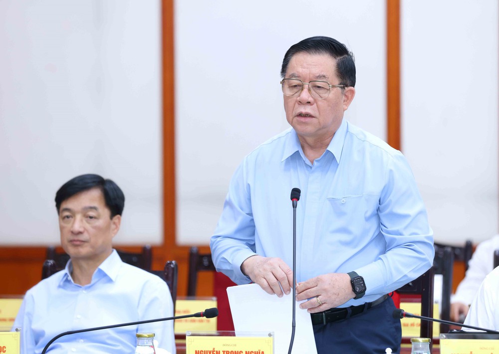 Tổng Bí thư Tô Lâm: Khẩn trương tham mưu hoàn thiện tổ chức, bộ máy mới của hệ thống chính trị và chuẩn bị đại hội đảng bộ các cấp tiến tới Đại hội XIV của Đảng - Ảnh 4.