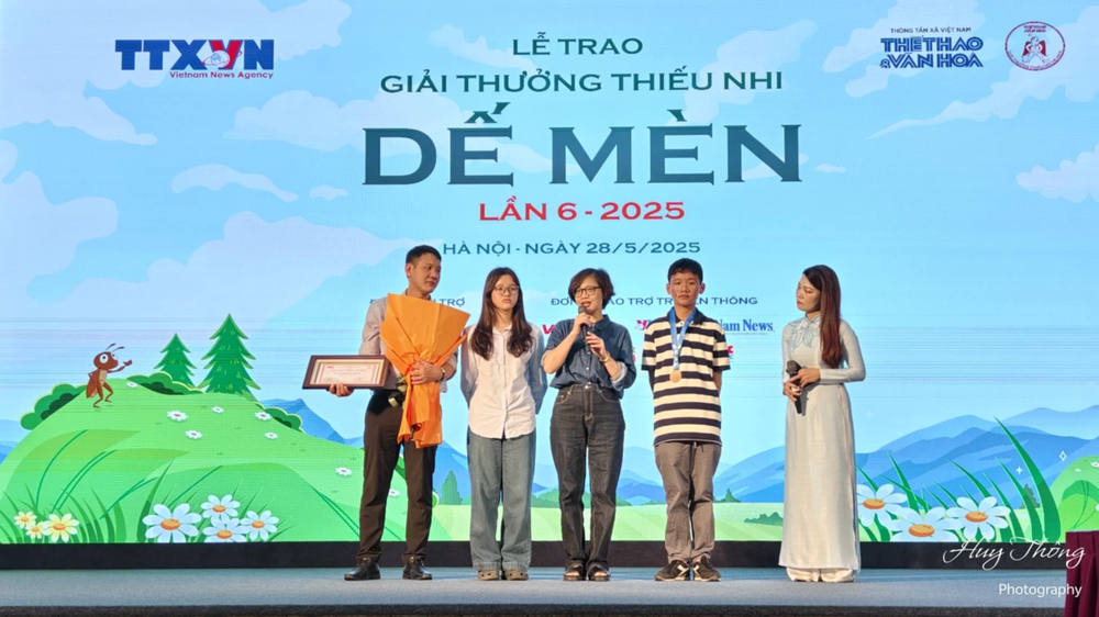 Trực tiếp Lễ trao Giải thưởng Thiếu nhi Dế Mèn lần 6 - 2025  - Ảnh 3.