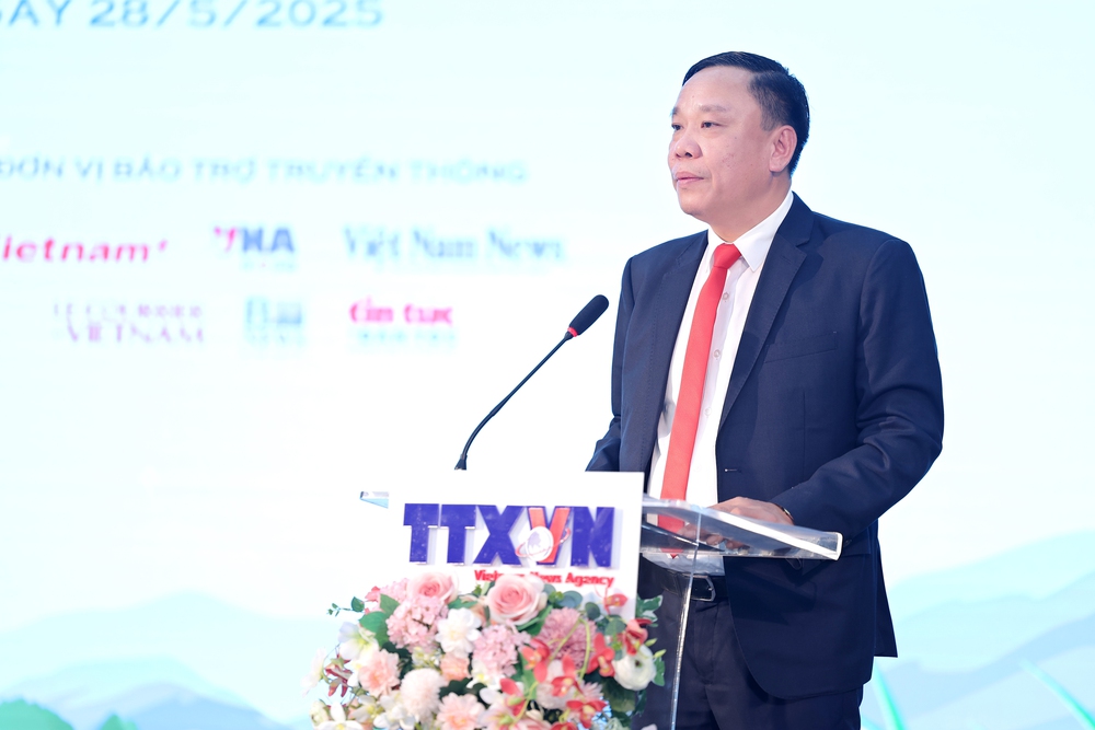 Những &quot;khoảnh khắc vàng&quot; của Lễ trao Giải thưởng Thiếu nhi Dế Mèn lần 6 - 2025 - Ảnh 6.