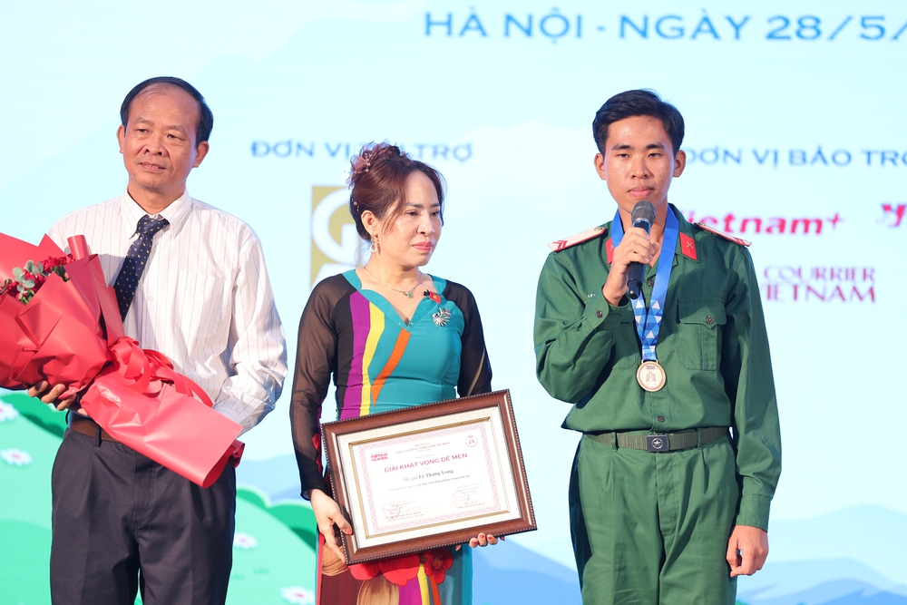Trực tiếp Lễ trao Giải thưởng Thiếu nhi Dế Mèn lần 6 - 2025  - Ảnh 9.