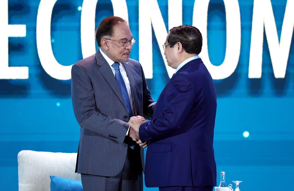 Hội nghị Cấp cao ASEAN: Thủ tướng Phạm Minh Chính và Thủ tướng Malaysia dự thảo luận về trí tuệ nhân tạo - Ảnh 2.