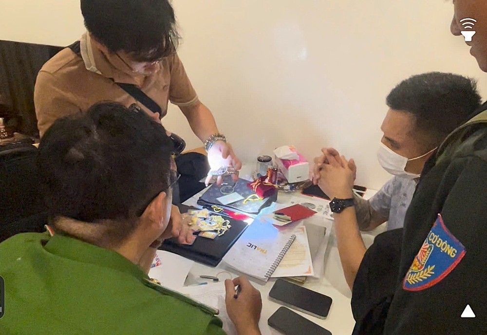 Triệt phá nhóm đối tượng lập sàn giao dịch tiền ảo với số tiền giao dịch 10.000 tỷ đồng - Ảnh 2.