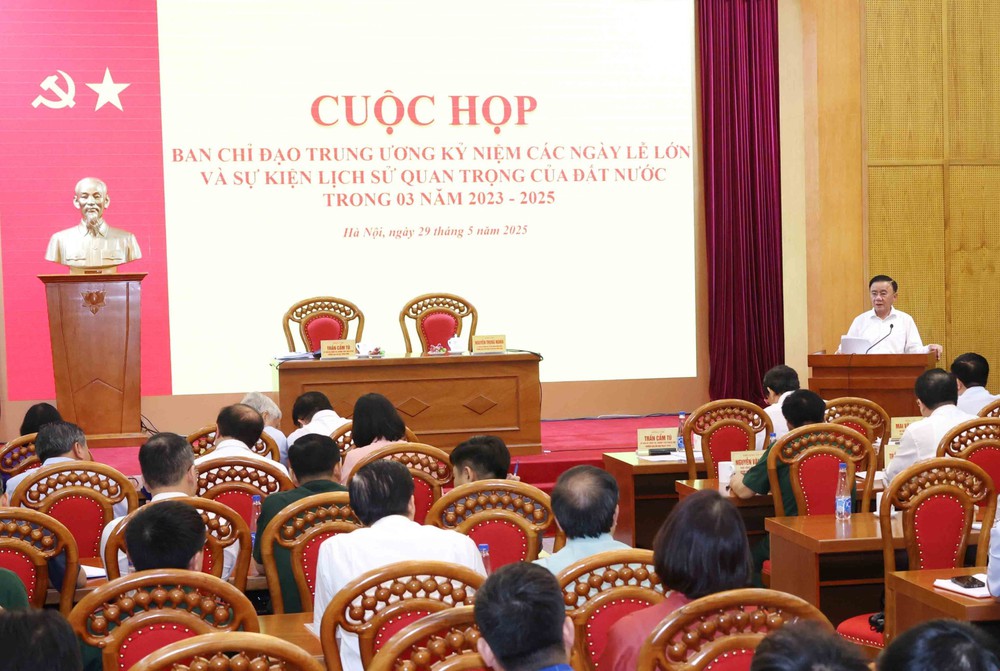 vnapotaltrienkhaicachoatdongkyniem80namquockhanh8061546-17485107947391625826520.jpg