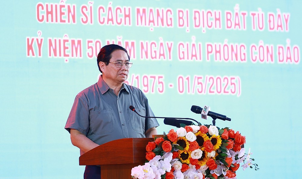 Thủ tướng Phạm Minh Chính: Cựu tù chính trị luôn giữ trong tim ngọn lửa cách mạng sáng ngời - Ảnh 1. Thủ tướng Phạm Minh Chính: Cựu tù chính trị luôn giữ trong tim ngọn lửa cách mạng sáng ngời - Ảnh 1.