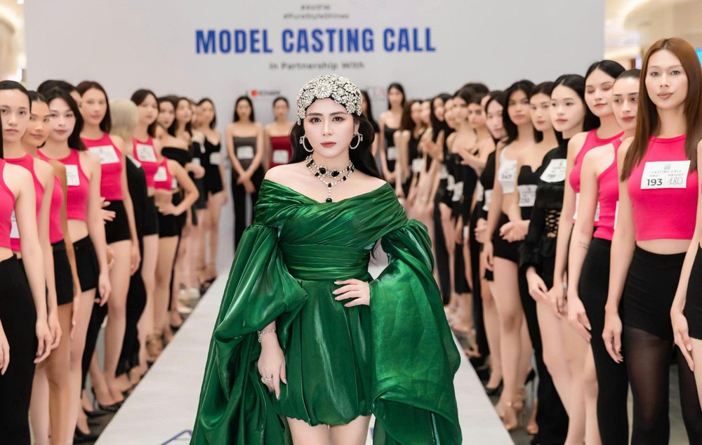 Đông đảo người mẫu quy tụ tại buổi casting BST mới của NTK Thanh Hương Bùi - Ảnh 4.