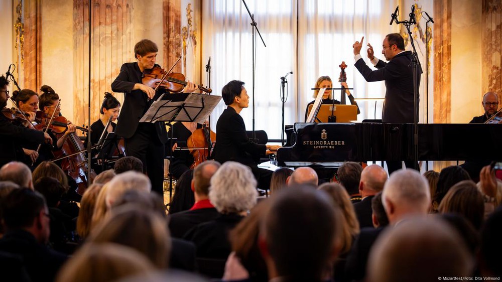 Mozart và những người bạn: Hành trình âm nhạc kết nối tại Lễ hội Mozartfest Würzburg - Ảnh 1.