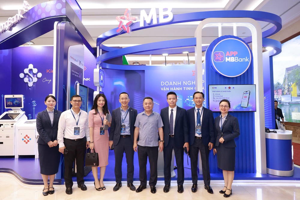 MB trình làng hệ sinh thái số thông minh tại sự kiện Chuyển đổi số ngành Ngân hàng - Ảnh 4.
