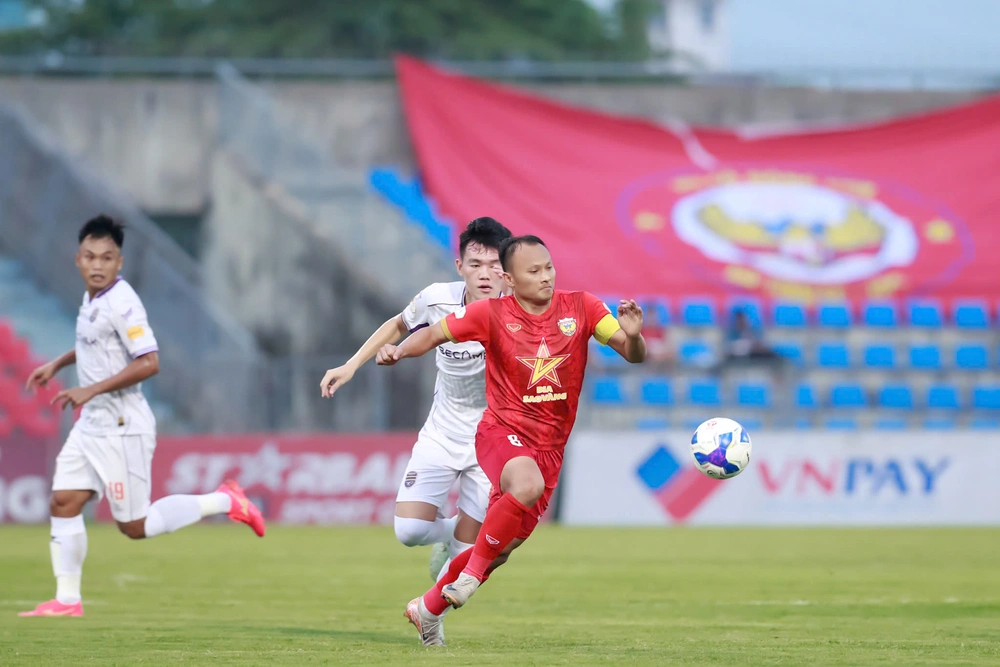 Tuổi 36, Trọng Hoàng vẫn đang viết &quot;chuyện cổ tích&quot; cho Hồng Lĩnh Hà Tĩnh - Ảnh 2.