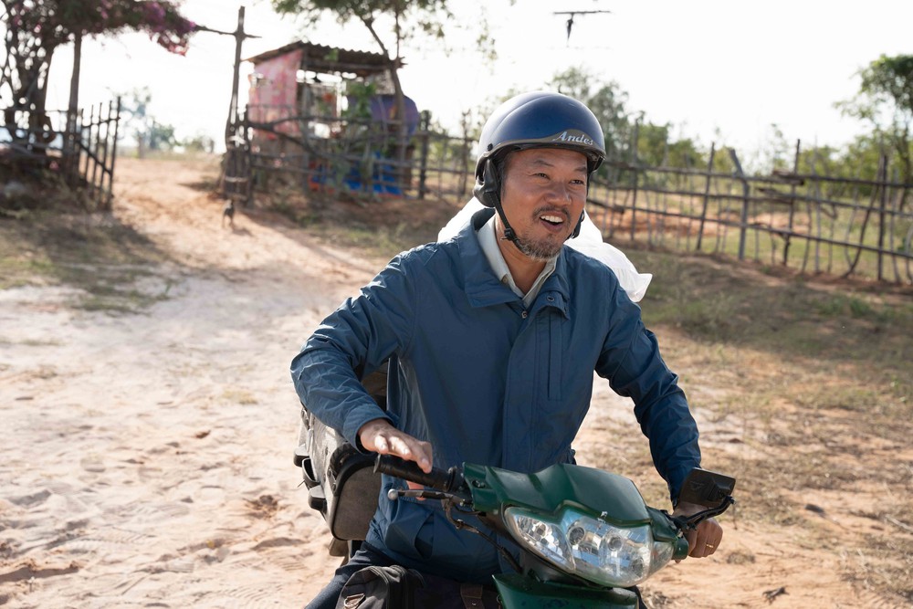 Long Đẹp Trai gây bất ngờ khi vào vai người cha tảo tần - Ảnh 3.