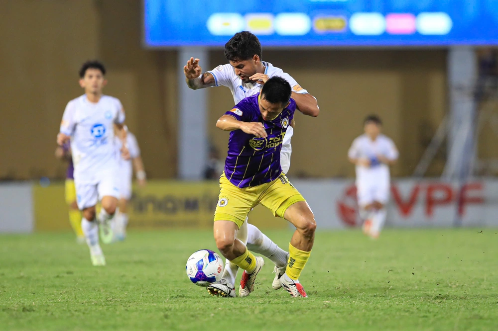Chuyên gia Đoàn Minh Xương: 'V-League cần những trận đấu chất lượng cao như Hà Nội gặp Nam Định' - Ảnh 2.