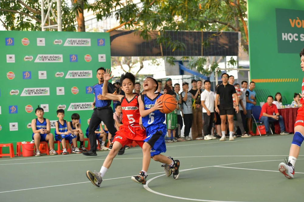 Chuyên gia Đoàn Minh Xương: “Nuôi dưỡng những thế hệ công dân phát triển cả bốn yếu tố: Đức - Trí - Thể - Mỹ” - Ảnh 2.