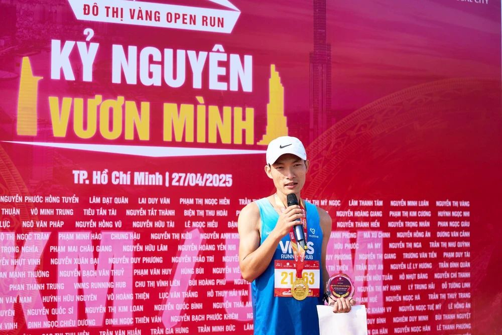 "Đô Thị Vàng Open Run" – Nơi tinh thần thể thao gặp gỡ ngành kim hoàn - Ảnh 2. "Đô Thị Vàng Open Run" – Nơi tinh thần thể thao gặp gỡ ngành kim hoàn - Ảnh 2.