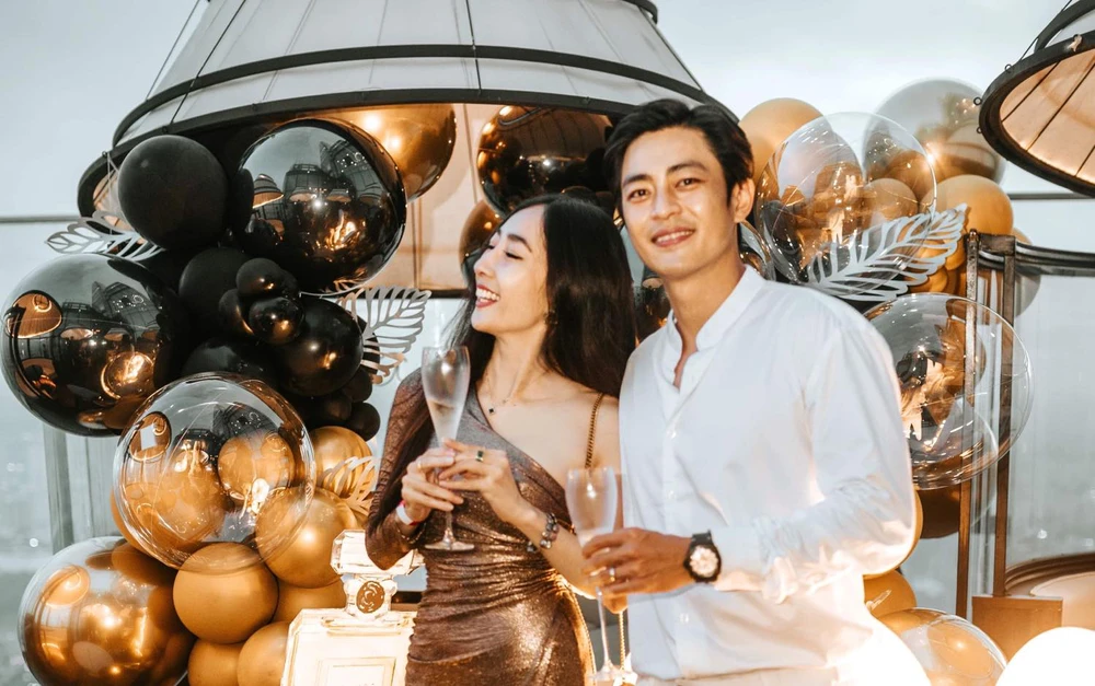 'Thám tử Kiên' oanh tạc phòng vé, Quốc Huy tạo dấu ấn vàng sau gần 20 năm miệt mài - Ảnh 9. 'Thám tử Kiên' oanh tạc phòng vé, Quốc Huy tạo dấu ấn vàng sau gần 20 năm miệt mài - Ảnh 9.