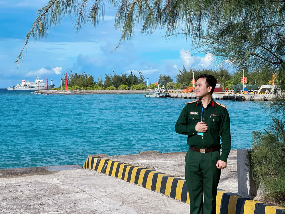 Người trẻ tự hào về quê hương Việt Nam - Ảnh 4. Người trẻ tự hào về quê hương Việt Nam - Ảnh 4.