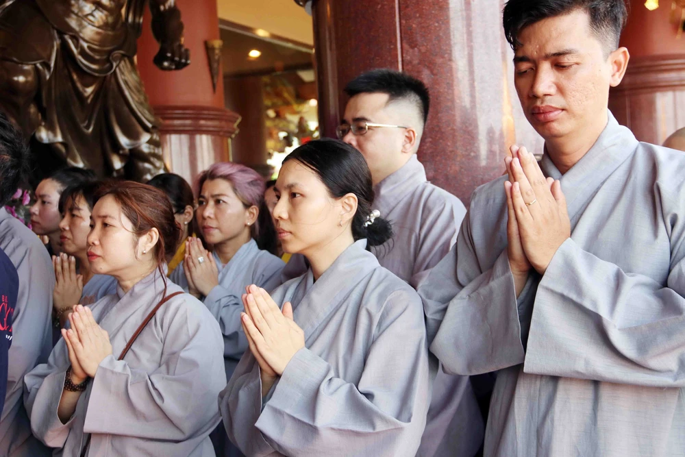 Đại lễ Kỳ siêu tưởng niệm các Anh hùng liệt sĩ - Ảnh 9. Đại lễ Kỳ siêu tưởng niệm các Anh hùng liệt sĩ - Ảnh 9.