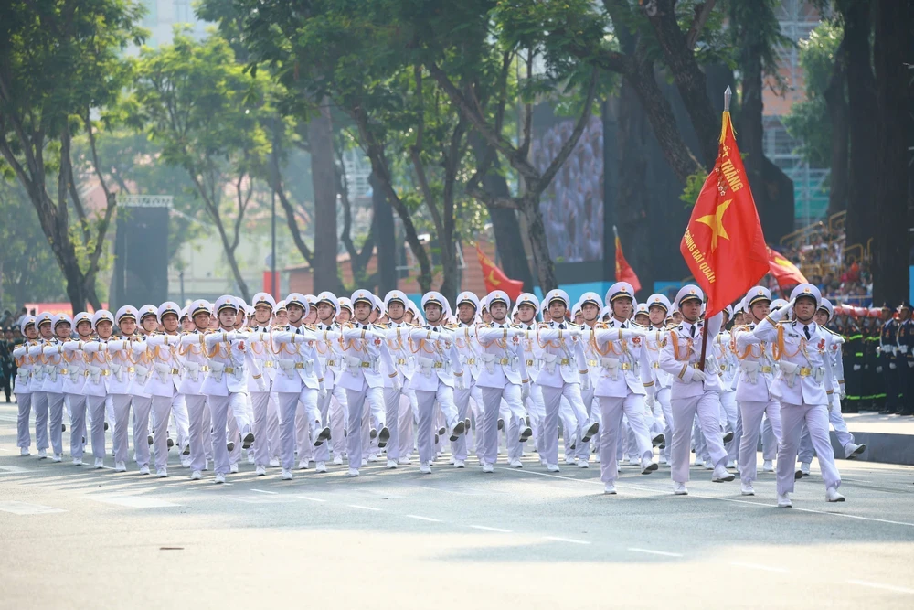 Hải quân nhân dân Việt Nam 70 năm hoàn thành xuất sắc nhiệm vụ bảo vệ chủ quyền Tổ quốc - Ảnh 6. Hải quân nhân dân Việt Nam 70 năm hoàn thành xuất sắc nhiệm vụ bảo vệ chủ quyền Tổ quốc - Ảnh 6.