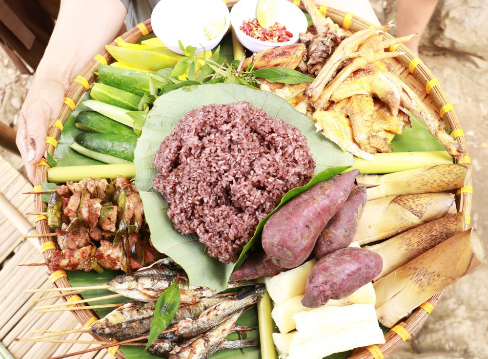 Quảng Trị: Vẻ đẹp hoang sơ và hùng vĩ của thác Tà Puồng - Ảnh 3. Quảng Trị: Vẻ đẹp hoang sơ và hùng vĩ của thác Tà Puồng - Ảnh 3.