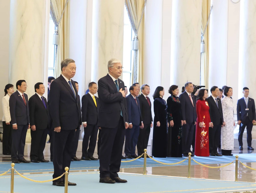 Hình ảnh Lễ đón Tổng Bí thư Tô Lâm và Phu nhân thăm cấp Nhà nước Cộng hòa Kazakhstan - Ảnh 6. Hình ảnh Lễ đón Tổng Bí thư Tô Lâm và Phu nhân thăm cấp Nhà nước Cộng hòa Kazakhstan - Ảnh 6.