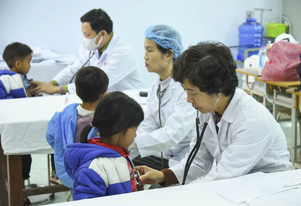 71 năm Chiến thắng Điện Biên Phủ: Khát vọng phát triển trên mảnh đất lịch sử - Ảnh 11. 71 năm Chiến thắng Điện Biên Phủ: Khát vọng phát triển trên mảnh đất lịch sử - Ảnh 11.