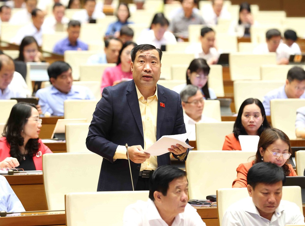 Kỳ họp thứ 9, Quốc hội khóa XV: Đề xuất nâng mức hưởng trợ cấp thất nghiệp lên 65% - Ảnh 3. Kỳ họp thứ 9, Quốc hội khóa XV: Đề xuất nâng mức hưởng trợ cấp thất nghiệp lên 65% - Ảnh 3.