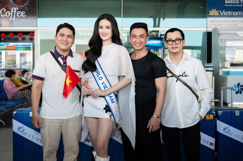 Sau nửa năm rèn luyện, Hoa hậu Ý Nhi lên đường dự thi Miss World 2025 - Ảnh 10. Sau nửa năm rèn luyện, Hoa hậu Ý Nhi lên đường dự thi Miss World 2025 - Ảnh 10.