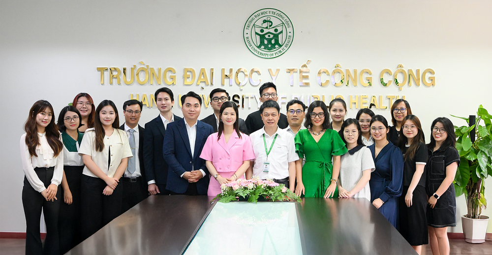 Trường Đại học y tế công cộng và quỹ VinFuture hợp tác phòng chống - kiểm soát thuốc lá điện tự học đường - Ảnh 3. Trường Đại học y tế công cộng và quỹ VinFuture hợp tác phòng chống - kiểm soát thuốc lá điện tự học đường - Ảnh 3.