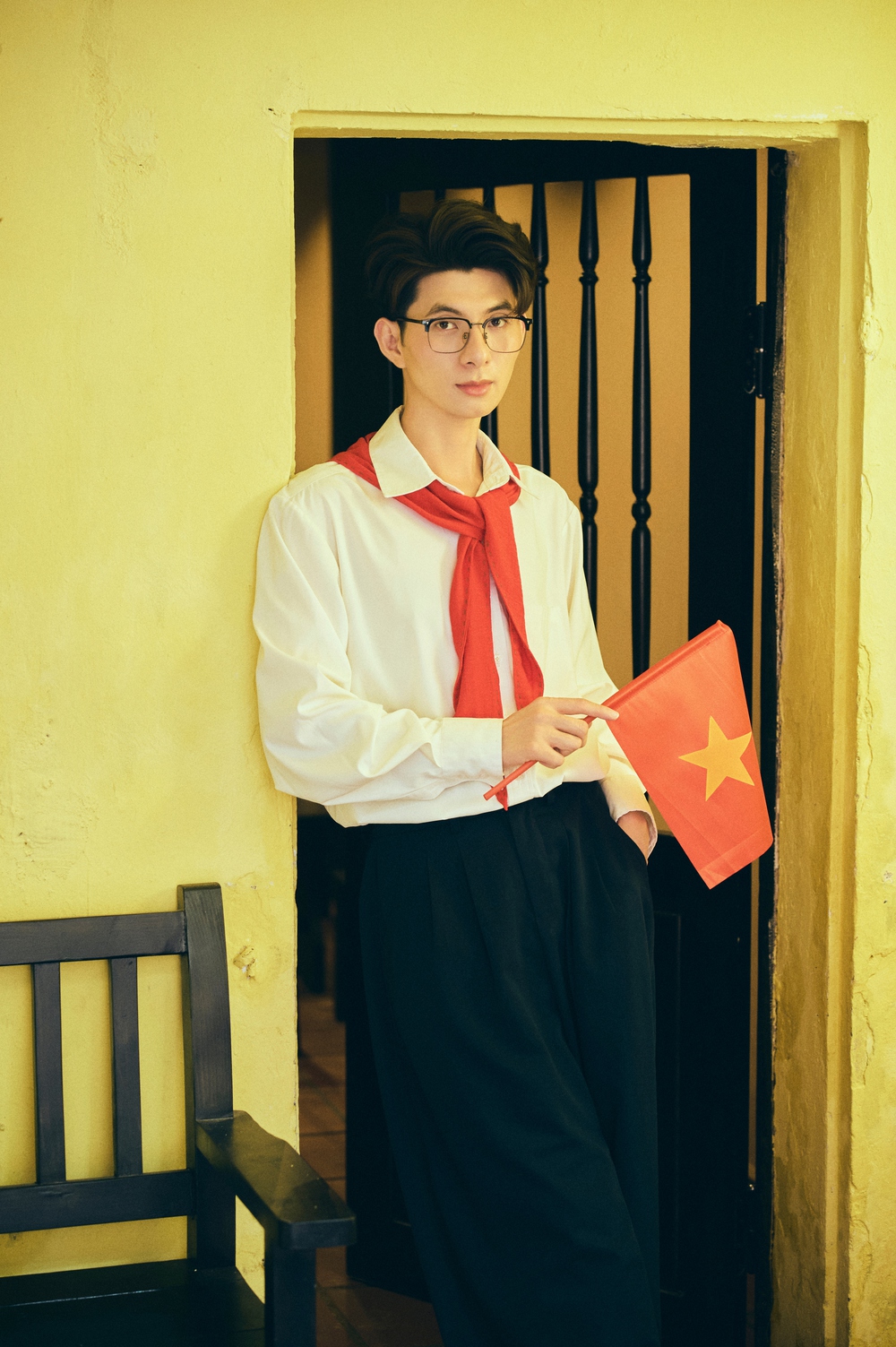 Hành trình dựng lại ký ức làng quê của NTK Nguyễn Minh Công - Ảnh 3. Hành trình dựng lại ký ức làng quê của NTK Nguyễn Minh Công - Ảnh 3.