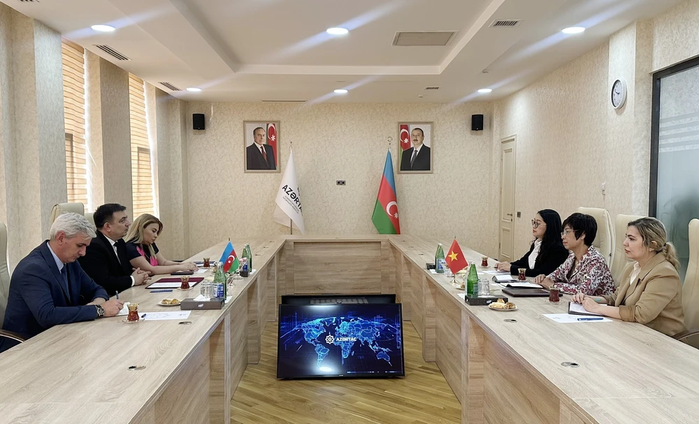 Thông tấn xã Việt Nam tăng cường hợp tác với các đối tác truyền thông Kazakhstan và Azerbaijan - Ảnh 1.