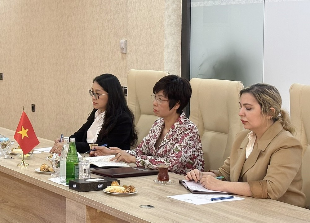 Thông tấn xã Việt Nam tăng cường hợp tác với các đối tác truyền thông Kazakhstan và Azerbaijan - Ảnh 1.