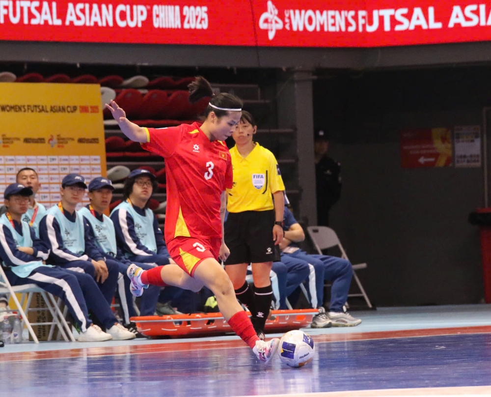Futsal nữ Việt Nam dần hái quả ngọt, quyết thắng Iran tạo lợi thế đến World Cup - Ảnh 2.