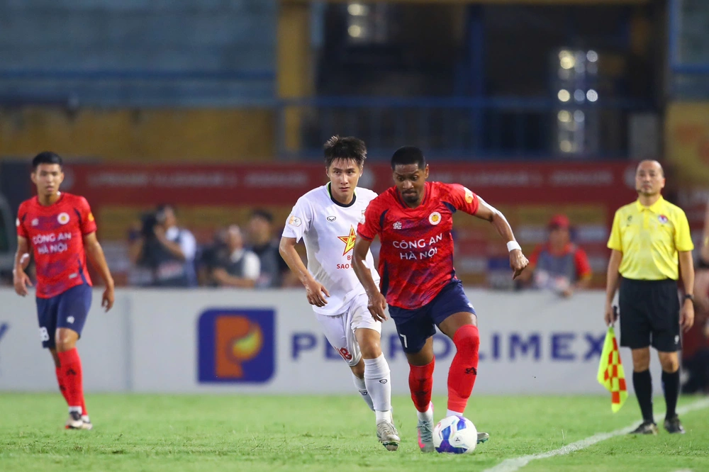 V-League: CAHN vs Hà Tĩnh