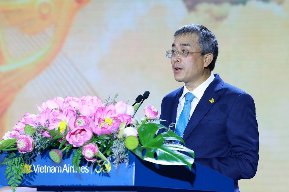 Thủ tướng Phạm Minh Chính: Vietnam Airlines phải phát triển hiện đại, xanh, nhanh, bền vững, an toàn, giàu bản sắc - Ảnh 5.