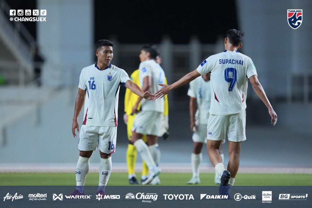 Thua sốc đối thủ kém 43 bậc, Thái Lan đối mặt nguy cơ lỡ hẹn với Asian Cup 2027 - Ảnh 2.