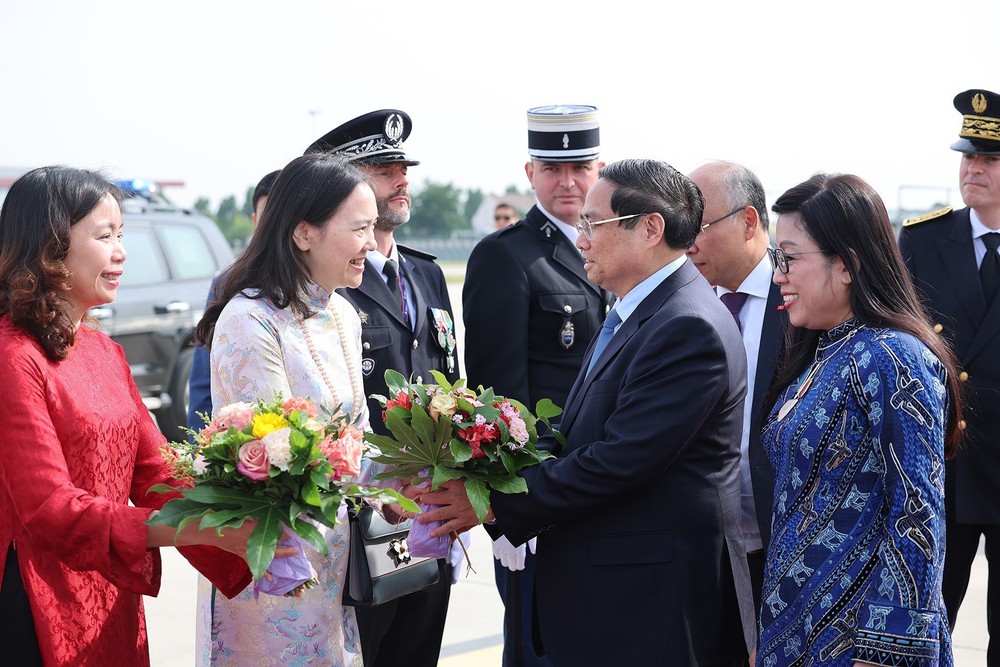 Thủ tướng Phạm Minh Chính đến Paris, tiếp tục các hoạt động tại Pháp - Ảnh 3.