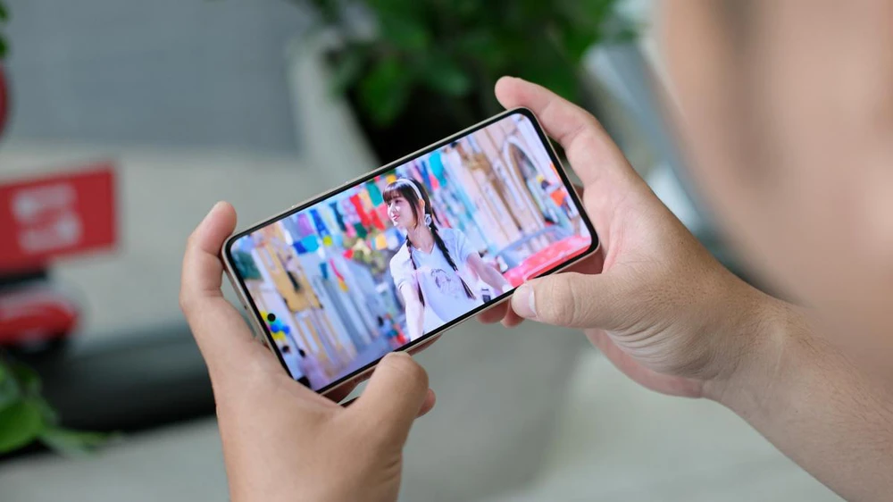 Đánh giá Xiaomi Redmi Note 13; Thiết kế, màn hình, hiệu năng, pin - Ảnh 1.