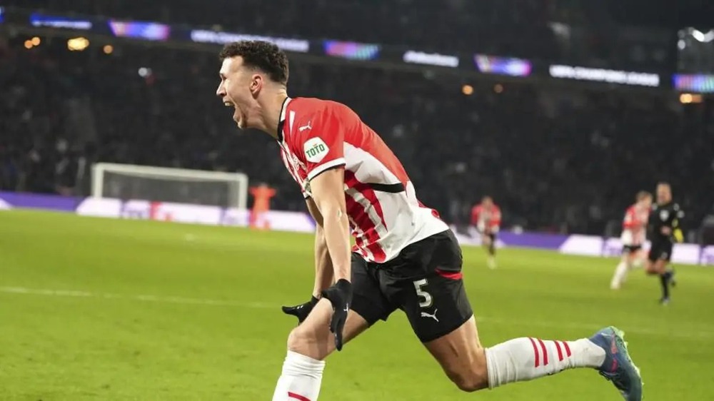Tin chuyển nhượng ngày 11/6: Sesko bật đèn xanh cho Arsenal; MU cân nhắc 'món hời' từ PSG - Ảnh 6.