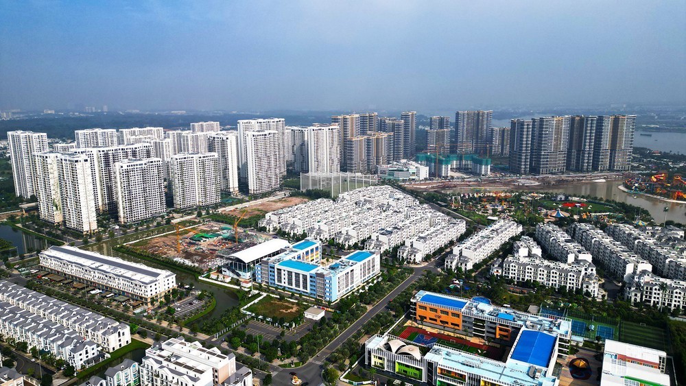 Thị trường nhà ở TP. Hồ Chí Minh: Kỳ vọng chính sách giá hợp lý - Ảnh 1.
