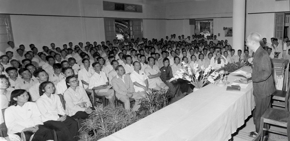 Chủ tịch Hồ Chí Minh với nền báo chí cách mạng Việt Nam - Ảnh 17.